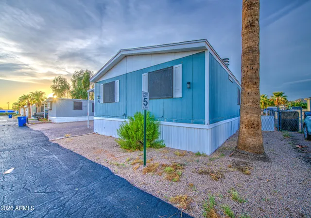 2nd image of 1770 N Valley Dr #18, Apache Junction, AZ 85120 | MLS# 7070576