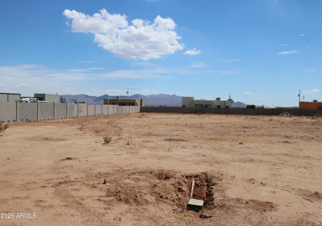 Photo 2 of Land for sale at 25135 W Lowden Rd #371, Wittmann, AZ 85361 | MLS# 7070270 | Listing updated on 2026-08-22