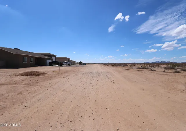 Photo 4 of Land for sale at 25135 W Lowden Rd #371, Wittmann, AZ 85361 | MLS# 7070270 | Listing updated on 2026-08-22