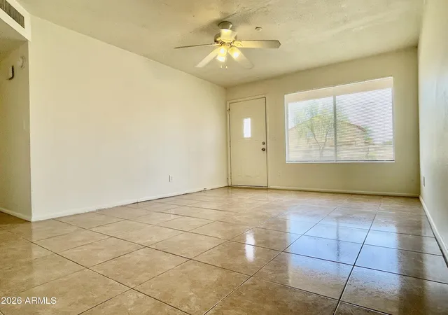 Photo 4 of Sale Pending at 9912 N 87Th Ave, Peoria, AZ 85345 | MLS# 7071604 | Listing updated on 2026-09-25