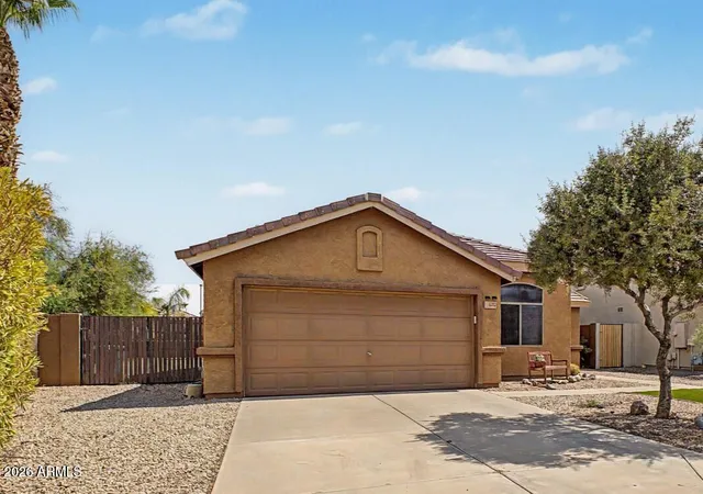 Photo 3 of Single family home for sale at 3312 E Wildhorse Dr, Gilbert, AZ 85297 | MLS# 7070321 | Listing updated on 2026-08-28