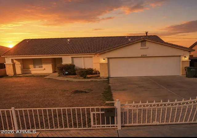 1st image of 2814 E Atlanta Ave, Phoenix, AZ 85040 | MLS# 7070334