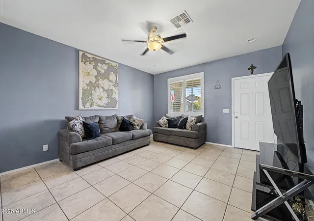 Photo 4 of Single family home for sale at 10336 W Cordes Rd, Tolleson, AZ 85353 | MLS# 7071239 | Listing updated on 2026-10-07