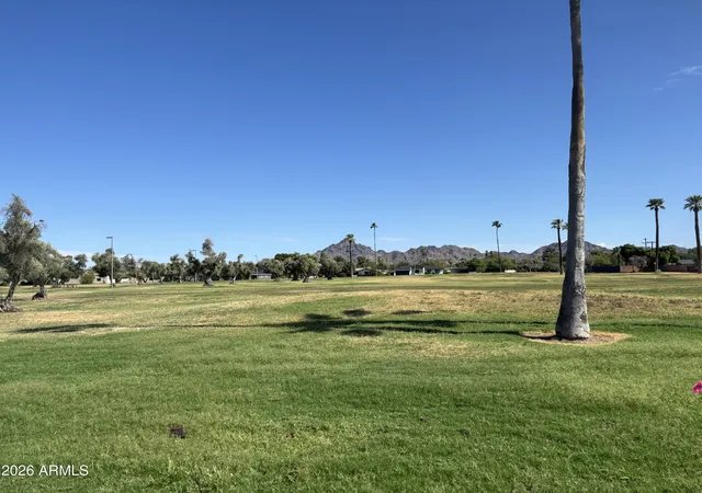 5th image of 3033 E Devonshire Ave #2017, Phoenix, AZ 85016 | MLS# 7070806