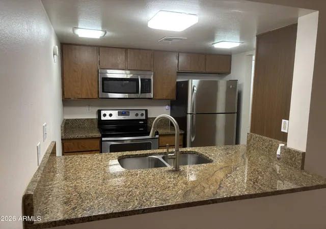Photo 4 of House for sale at 3033 E Devonshire Ave #2017, Phoenix, AZ 85016 | MLS# 7070806 | Listing updated on 2026-08-31