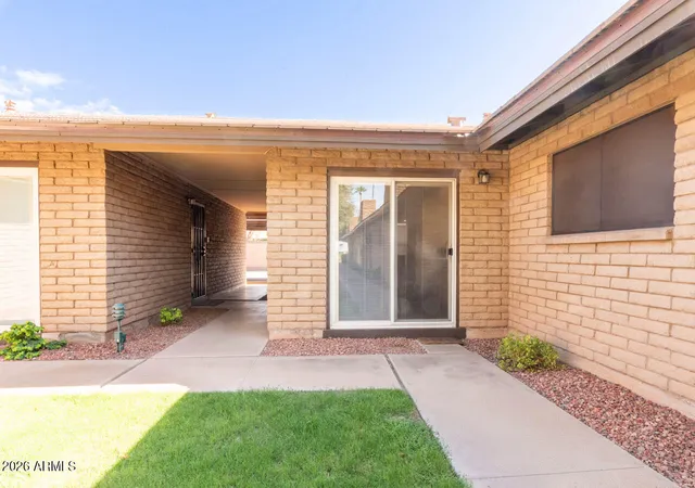 Photo 3 of Townhouse for sale at 2015 E Southern Ave #4, Tempe, AZ 85282 | MLS# 7072166 | Listing updated on 2026-09-04