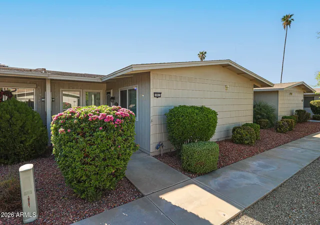1st image of 10833 W Santa Fe Dr, Sun City, AZ 85351 | MLS# 7070401
