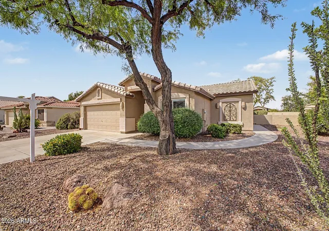 Photo 2 of Sale Pending at 4300 E Cassia Ln, Gilbert, AZ 85298 | MLS# 7072183 | Listing updated on 2026-08-31