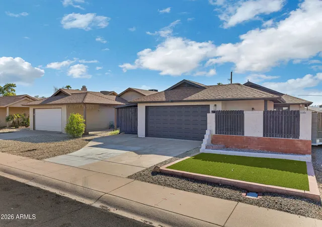 Photo 2 of Single family home for sale at 1954 N Iowa St, Chandler, AZ 85225 | MLS# 7070419 | Listing updated on 2026-09-12