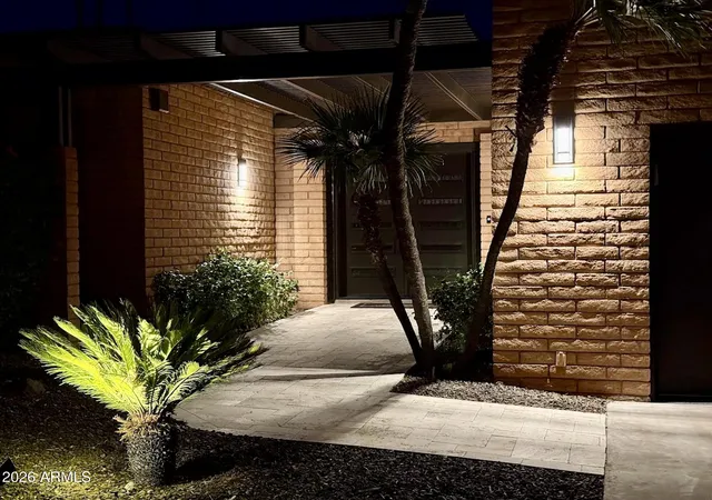 Photo 3 of Single family home for sale at 15217 N Hana Maui Dr, Phoenix, AZ 85022 | MLS# 7070905 | Listing updated on 2026-09-21