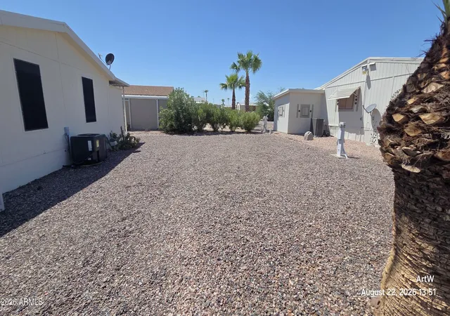 Photo 4 of Manufactured home for sale at 652 S Ellsworth Rd #147, Mesa, AZ 85208 | MLS# 7070430 | Listing updated on 2026-09-02