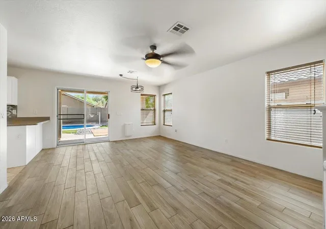 Photo 4 of Single family home for sale at 41285 W Little Dr, Maricopa, AZ 85138 | MLS# 7073074 | Listing updated on 2026-09-18