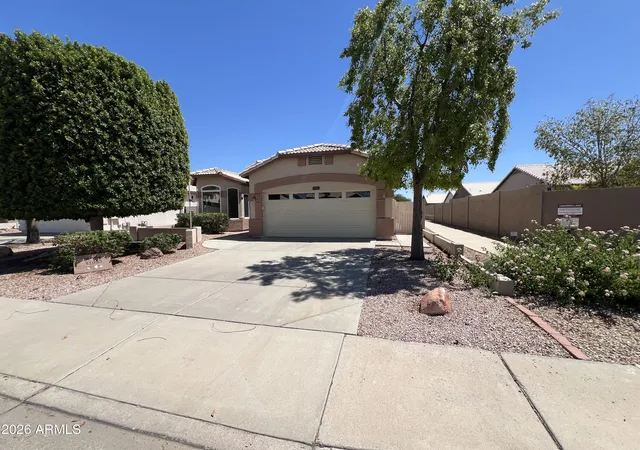 Photo 1 of Single family home for sale at 11033 W Tonto Ln, Sun City, AZ 85373 | MLS# 7070518 | Listing updated on 2026-08-31