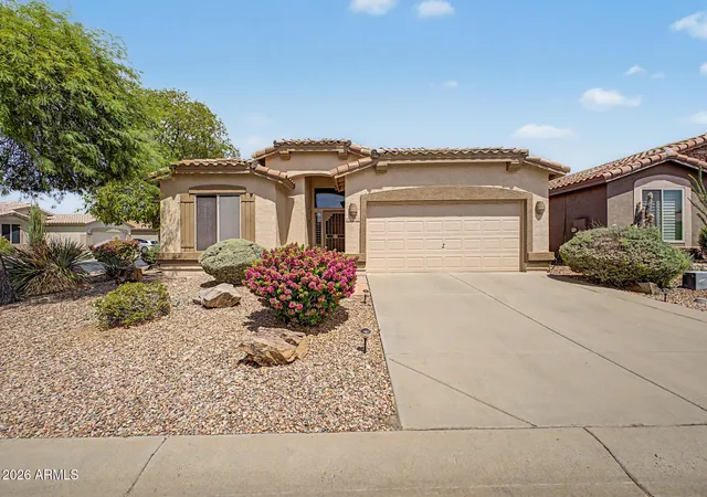 Photo 1 of Single family home for sale at 8072 E Sand Wedge Ln, Gold Canyon, AZ 85118 | MLS# 7072440 | Listing updated on 2026-08-30