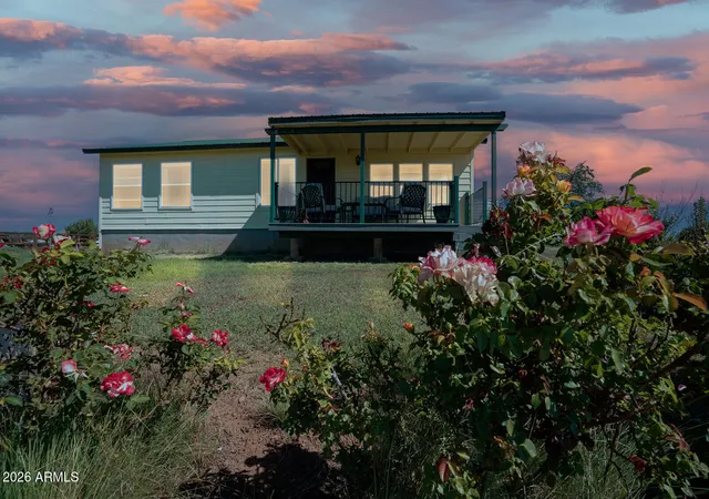Single family home for sale at 149 Cr 3000 --, Concho, AZ 85924 | MLS# 7072151
