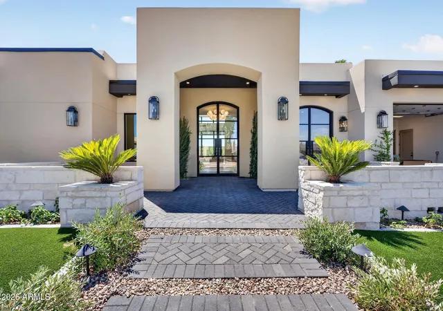 Photo 3 of Sale Pending at 6421 E Eugie Ter, Scottsdale, AZ 85254 | MLS# 7072847 | Listing updated on 2026-09-01