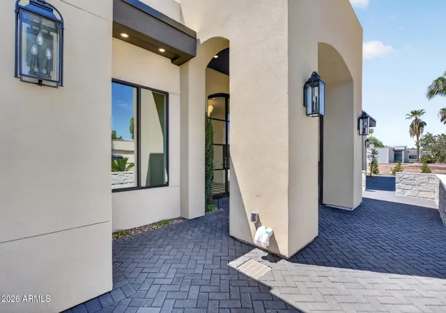 Photo 4 of Sale Pending at 6421 E Eugie Ter, Scottsdale, AZ 85254 | MLS# 7072847 | Listing updated on 2026-09-01