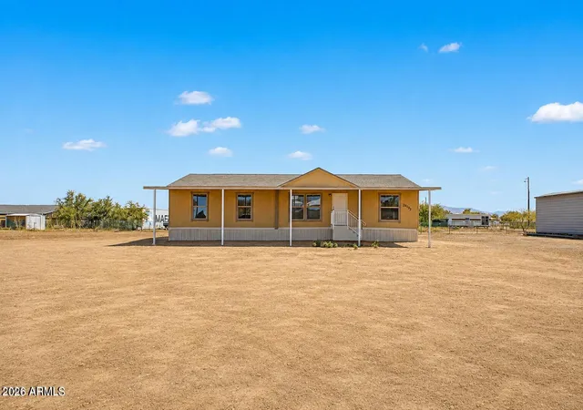 Photo 2 of Manufactured home for sale at 28805 N 213th Ave, Wittmann, AZ 85361 | MLS# 7070580 | Listing updated on 2026-09-09