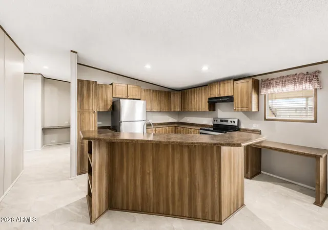 Photo 4 of Manufactured home for sale at 28805 N 213Th Ave, Wittmann, AZ 85361 | MLS# 7070580 | Listing updated on 2026-09-09