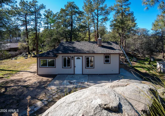 Single family home for sale at 1524 Idylwild Rd, Prescott, AZ 86305 | MLS# 7071057