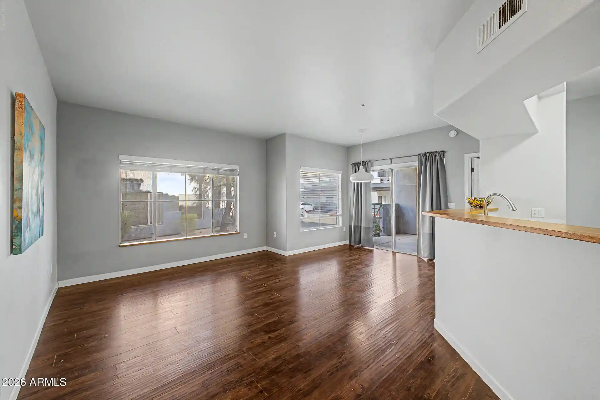 Listing Photo 2 - Condo for sale in 600 W Grv Pkwy located at 600 W Grv Pkwy, Tempe, AZ 85283 - Unit #1009