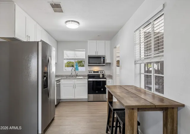 Photo 2 of Single family home for sale at 1321 W Mariposa St, Phoenix, AZ 85013 | MLS# 7072494 | Listing updated on 2026-09-10