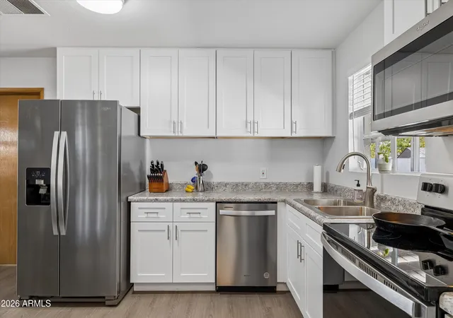 Photo 3 of Single family home for sale at 1321 W Mariposa St, Phoenix, AZ 85013 | MLS# 7072494 | Listing updated on 2026-09-10