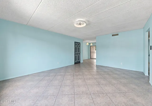Photo 4 of House for sale at 4201 E Camelback Rd #31, Phoenix, AZ 85018 | MLS# 7073548 | Listing updated on 2026-08-31