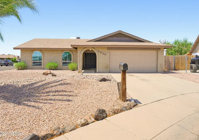 Photo 3 of Single family home for sale at 6620 W Mercer Ln, Glendale, AZ 85304 | MLS# 7071473 | Listing updated on 2026-09-03
