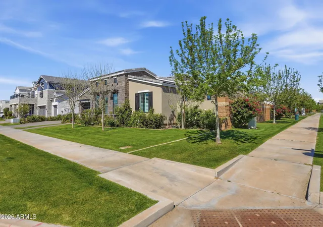 Photo 3 of Single family home for sale at 3862 E Bloomfield Pkwy, Gilbert, AZ 85296 | MLS# 7070696 | Listing updated on 2026-09-09