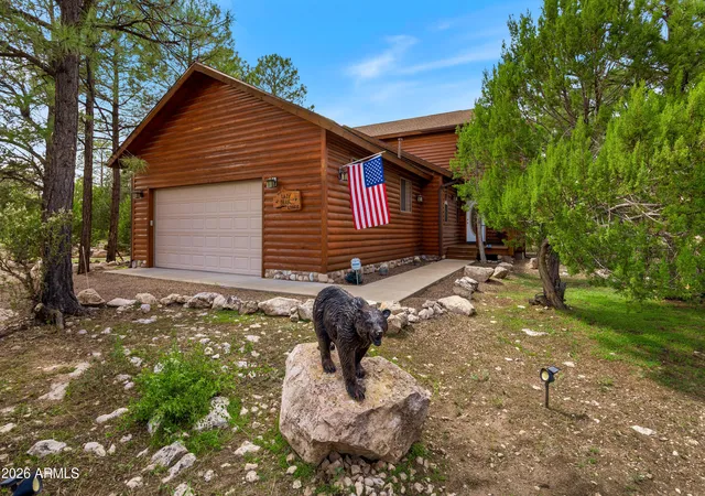 Photo 1 of Single family home for sale at 2253 Cross Country Rd, Overgaard, AZ 85933 | MLS# 7071845 | Listing updated on 2026-09-13