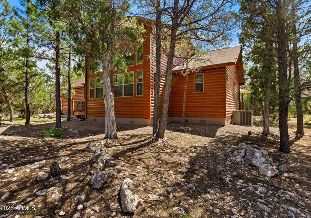 Photo 3 of Single family home for sale at 2253 Cross Country Rd, Overgaard, AZ 85933 | MLS# 7071845 | Listing updated on 2026-10-04