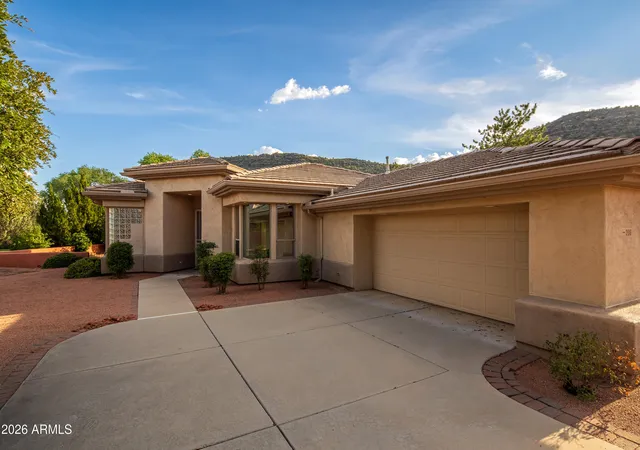 Photo 3 of Sale Pending at 200 White Tail Dr, Sedona, AZ 86351 | MLS# 7070763 | Listing updated on 2026-09-21