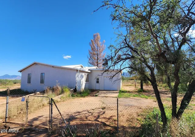 1st image of 5447 S Ranch Rd #Unit A, Sierra Vista, AZ 85650 | MLS# 7070797
