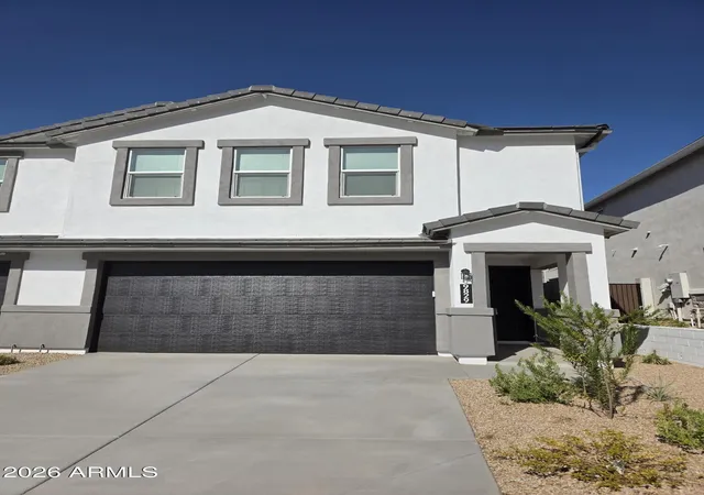 Photo 1 of Sale Pending at 9829 S 12th St, Phoenix, AZ 85042 | MLS# 7070978 | Listing updated on 2026-09-17