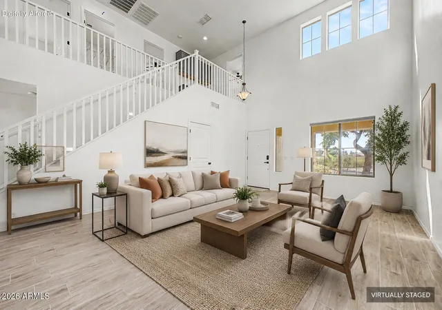 Photo 4 of Single family home for sale at 3942 E Maplewood St, Gilbert, AZ 85297 | MLS# 7071827 | Listing updated on 2026-10-25
