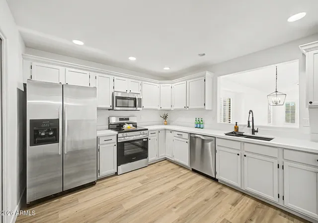 Photo 2 of Townhouse for sale at 16849 E Alamosa Ave #B, Fountain Hills, AZ 85268 | MLS# 7072247 | Listing updated on 2026-09-11