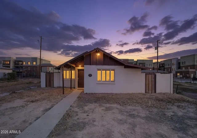 Photo 1 of Single family home for sale at 1430 E Adams St, Phoenix, AZ 85034 | MLS# 7072242 | Listing updated on 2026-08-28