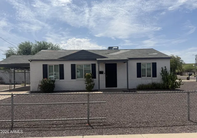 Photo 1 of Sale Pending at 1715 W Mohave St, Phoenix, AZ 85007 | MLS# 7070873 | Listing updated on 2026-09-09