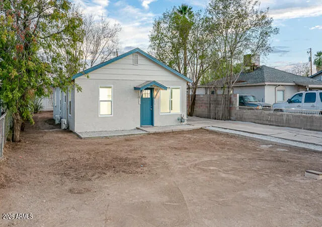 Photo 3 of Single family home for sale at 3031 W Cypress St, Phoenix, AZ 85009 | MLS# 7071031 | Listing updated on 2026-08-26