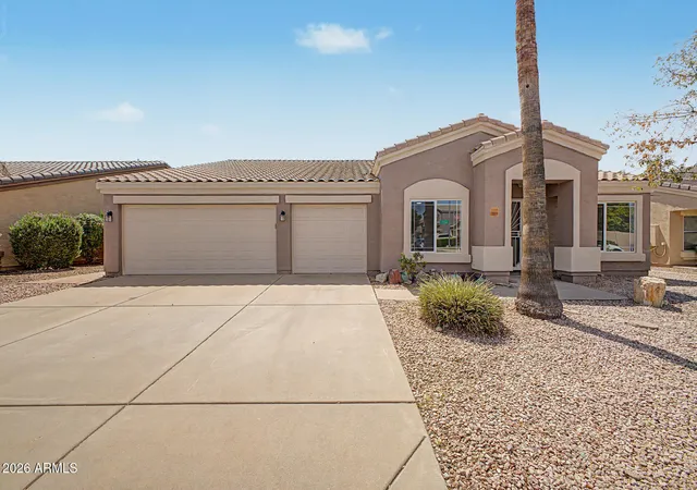 Photo 3 of Single family home for sale at 10505 E Emerald Cir, Mesa, AZ 85208 | MLS# 7071088 | Listing updated on 2026-10-03