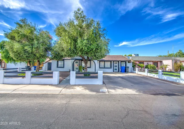 Photo 3 of Sale Pending at 7004 W Coronado Rd, Phoenix, AZ 85035 | MLS# 7070951 | Listing updated on 2026-09-03