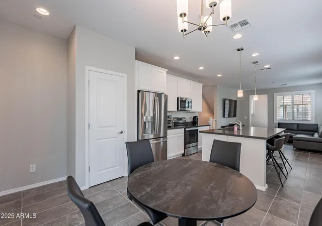 Photo 4 of Townhouse for sale at 1741 E Chelsea Ln, Gilbert, AZ 85295 | MLS# 7070926 | Listing updated on 2026-08-26