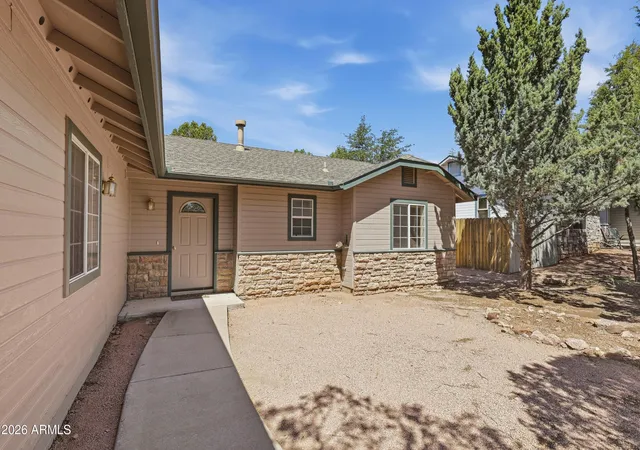 Photo 2 of Single family home for sale at 602 N Blue Spruce Rd, Payson, AZ 85541 | MLS# 7071676 | Listing updated on 2026-08-27