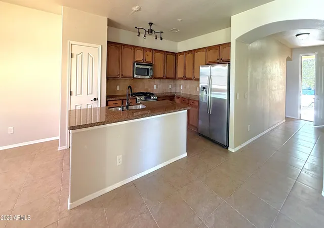 Photo 2 of Single family home for sale at 548 Temple Dr, Sierra Vista, AZ 85635 | MLS# 7070973 | Listing updated on 2026-08-26