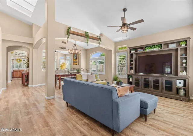 Photo 3 of Sale Pending at 232 W Los Arboles Dr, Tempe, AZ 85284 | MLS# 7071756 | Listing updated on 2026-09-14