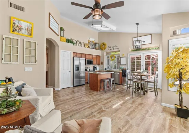 Photo 3 of Sale Pending at 232 W Los Arboles Dr, Tempe, AZ 85284 | MLS# 7071756 | Listing updated on 2026-09-14