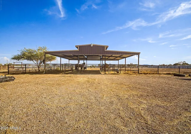 Photo 3 of Single family home for sale at 50087 W Julie Ln, Maricopa, AZ 85139 | MLS# 7071356 | Listing updated on 2026-10-03