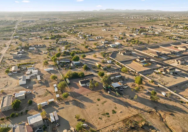 Photo 33 of Sale Pending at 29111 N 225 Th Ave, Wittmann, AZ 85361 | MLS# 7071051 | Listing updated on 2026-09-01