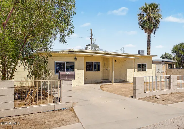 Photo 2 of Single family home for sale at 3130 W Almeria Rd, Phoenix, AZ 85009 | MLS# 7072296 | Listing updated on 2026-09-08